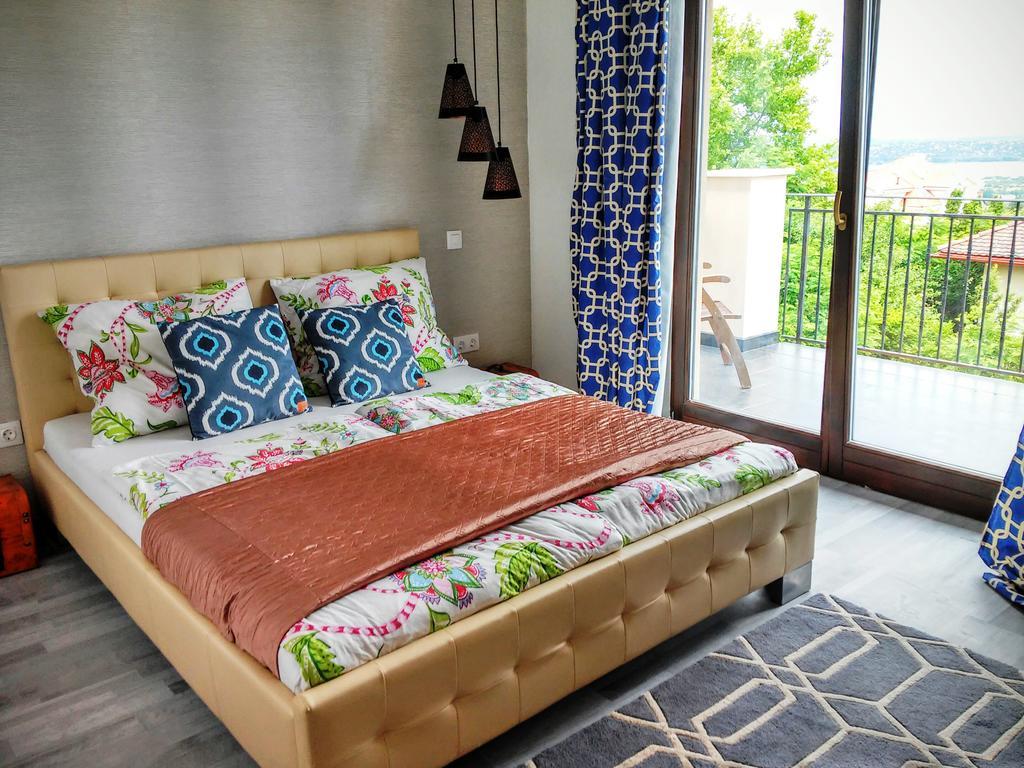 Azur Villa Balatonalmádi Zewnętrze zdjęcie
